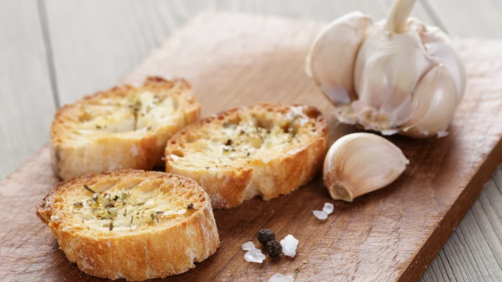 Garlic bread or crostini.